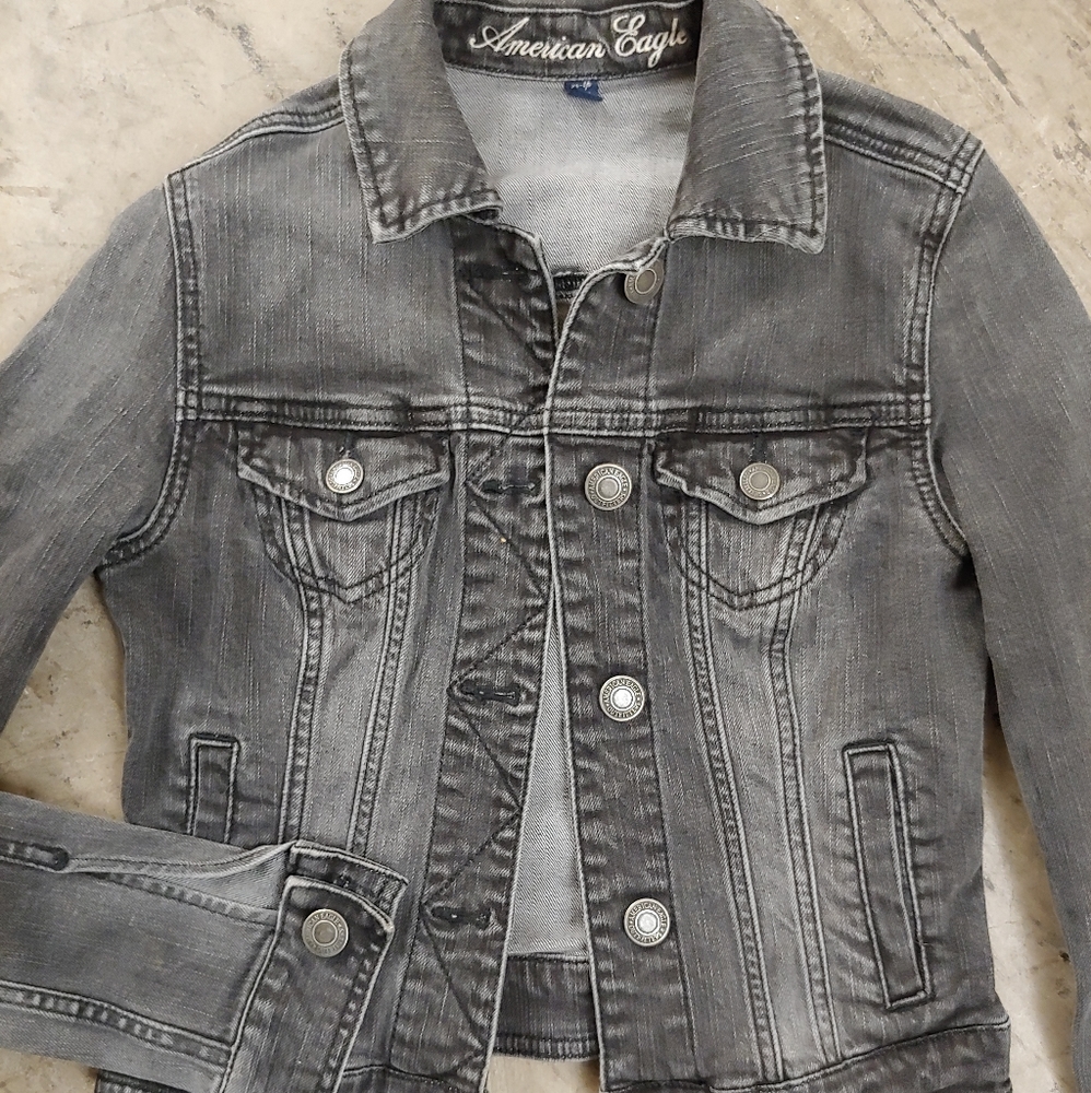 American Eagle xs Grey Jean Jacket